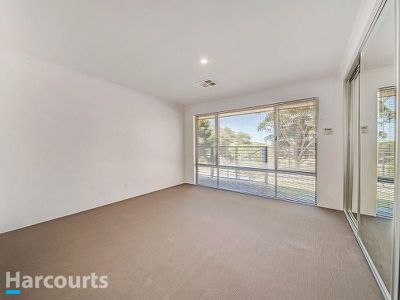 16 Bunker Crescent, Yanchep