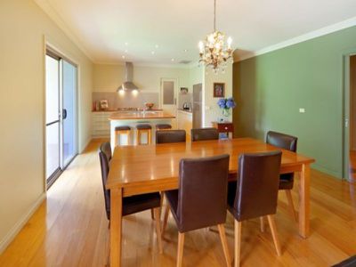 2 Bindi Court, Lavington