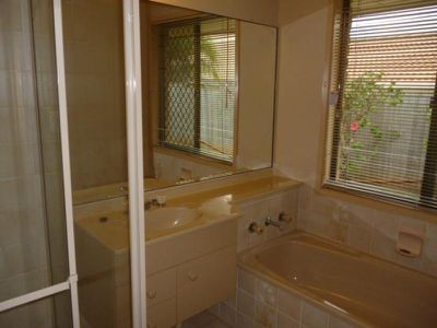 28 Jandowae Street, Runcorn