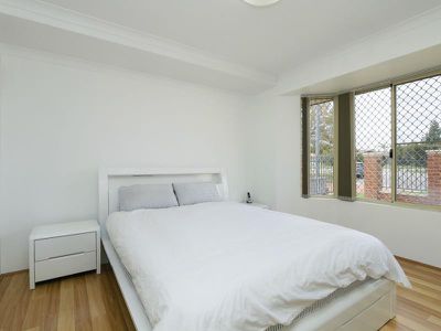 121 Shillington Way, Thornlie