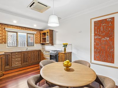 42 Araluen Street, Morley