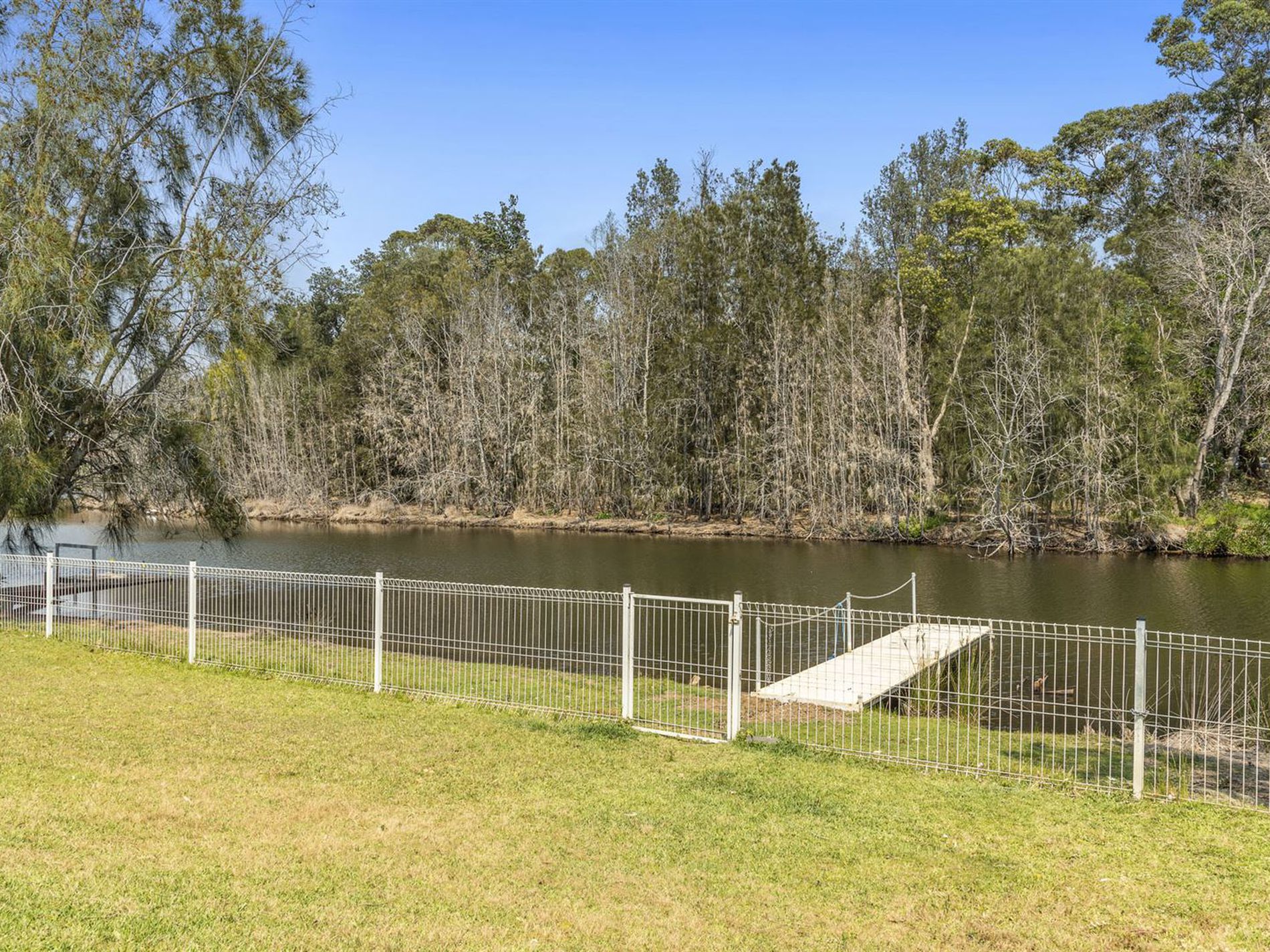 11 Aney Street, Lake Conjola