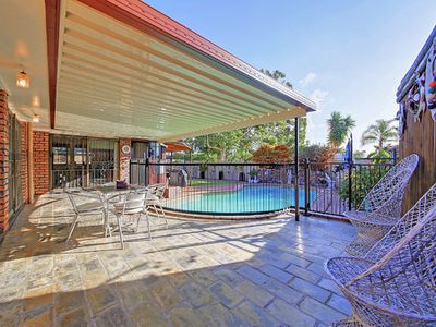 24 Morden Street, Birkdale