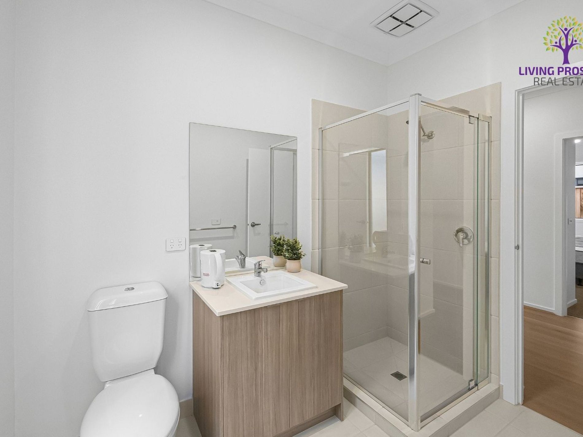 11 Art Deco Drive, Deanside