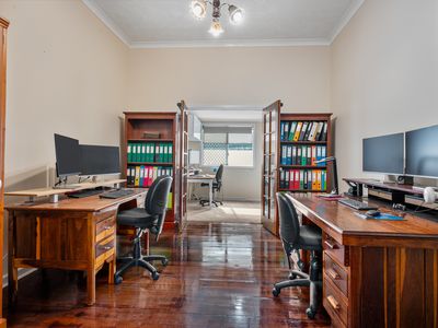 83 Varden Street, Piccadilly