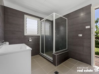 774 Beechwood Road, Beechwood