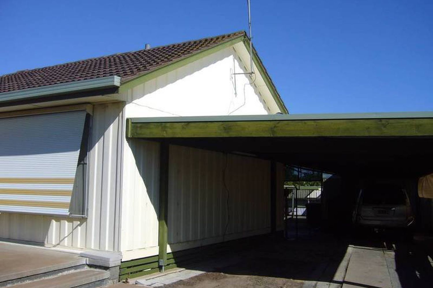 17 Hennessy Street, Horsham