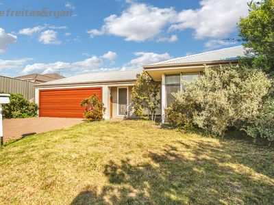 14 Glastonbury Street, Leda