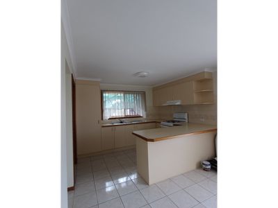 1 / 29 Coakley Crescent, Lovely Banks