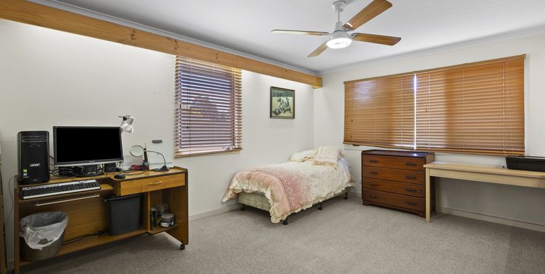 1 Primrose Street, Violet Town