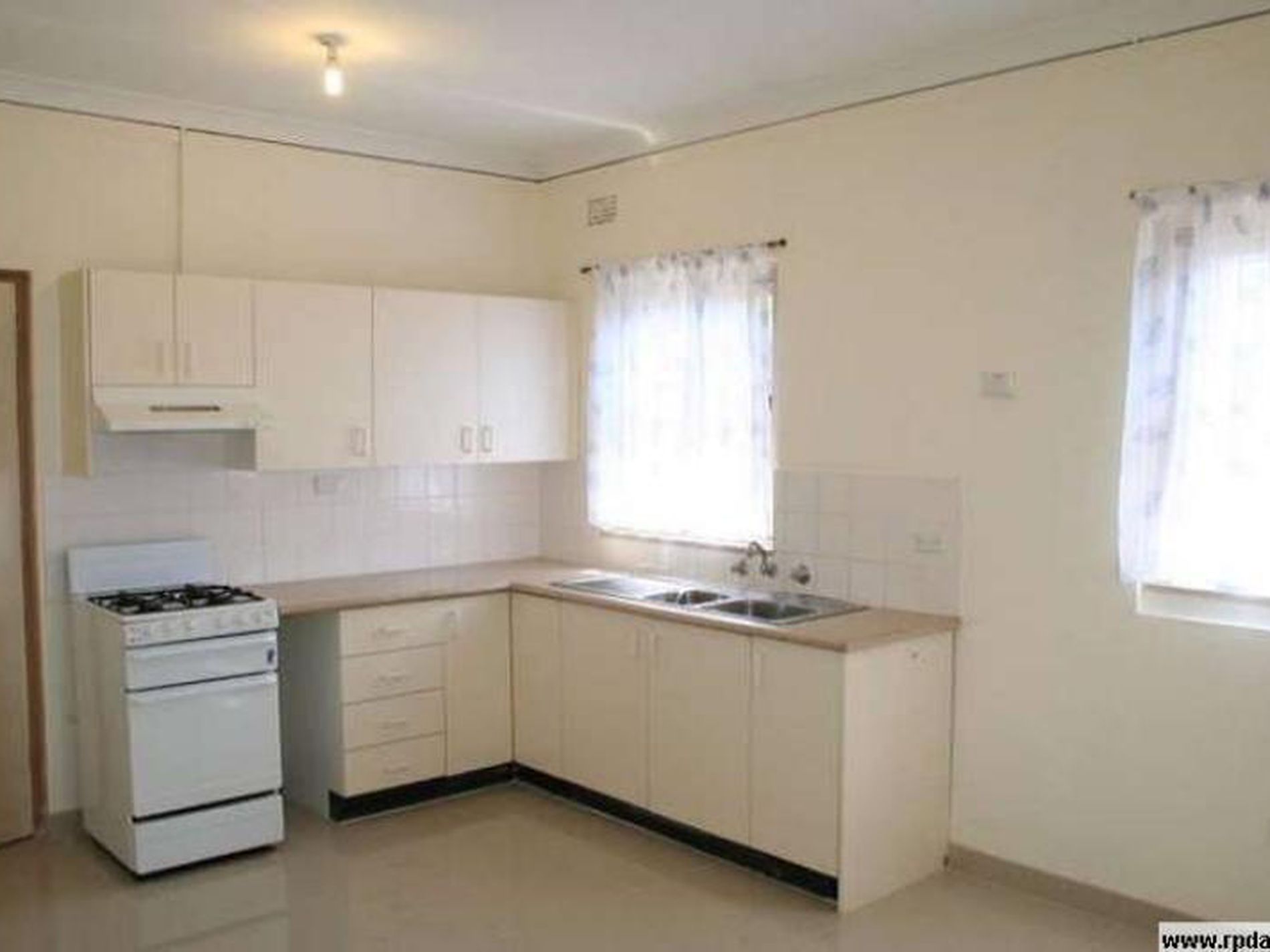 3 Margaret Street, Kingsgrove