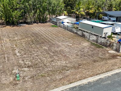 38 Marine Parade, Midge Point