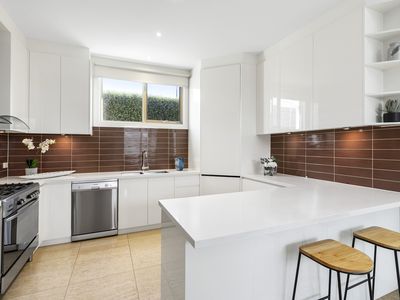 2 / 47 Venice Street, Mentone