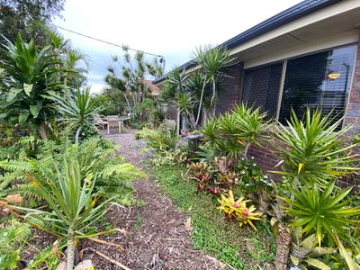 24 South Street, Urangan