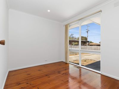 53 Hickey Street, Whittington