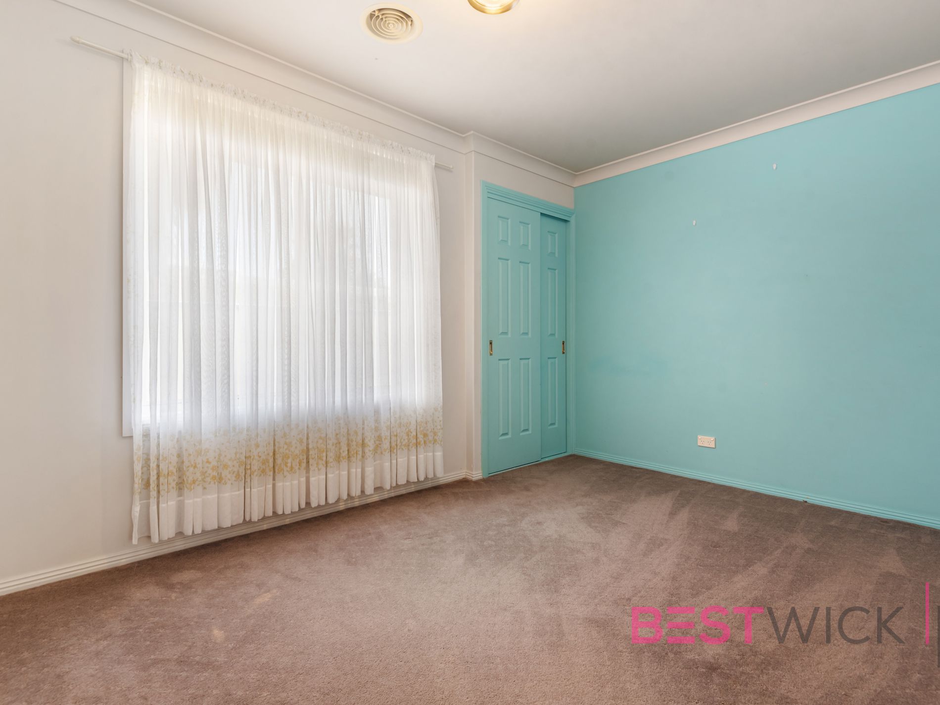 11 Locke Street, Raglan