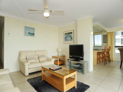 E / 969 Gold Coast Highway, Palm Beach
