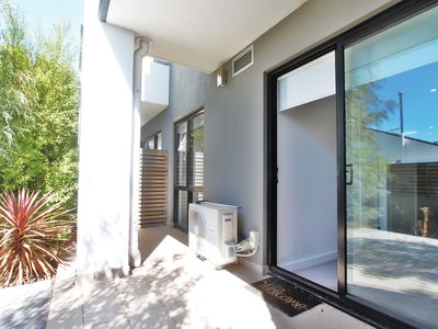 2 / 1295 Toorak Road, Camberwell