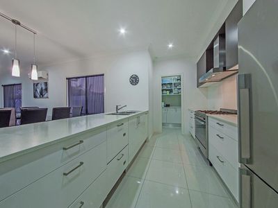 67 Foxwood Circuit, Wakerley