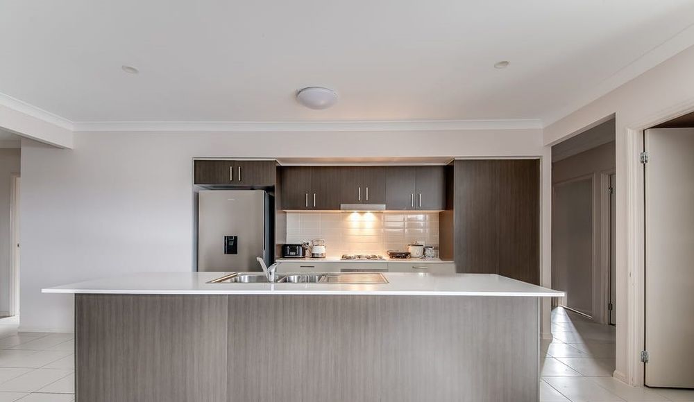 21 Radisich Loop, Oran Park