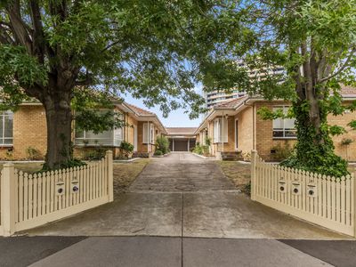 4 / 10 Chanak Street, Malvern East