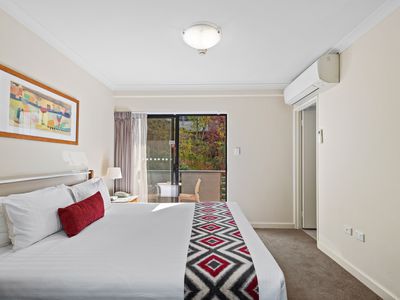 310 / 112 Mounts Bay Road, Perth