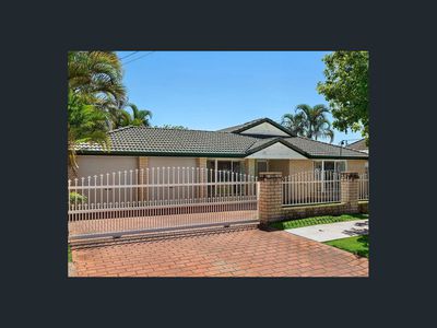 32 Buddleia Street, Inala