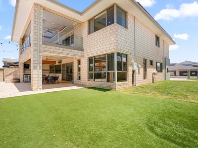 43 Holloways Ridge, Secret Harbour