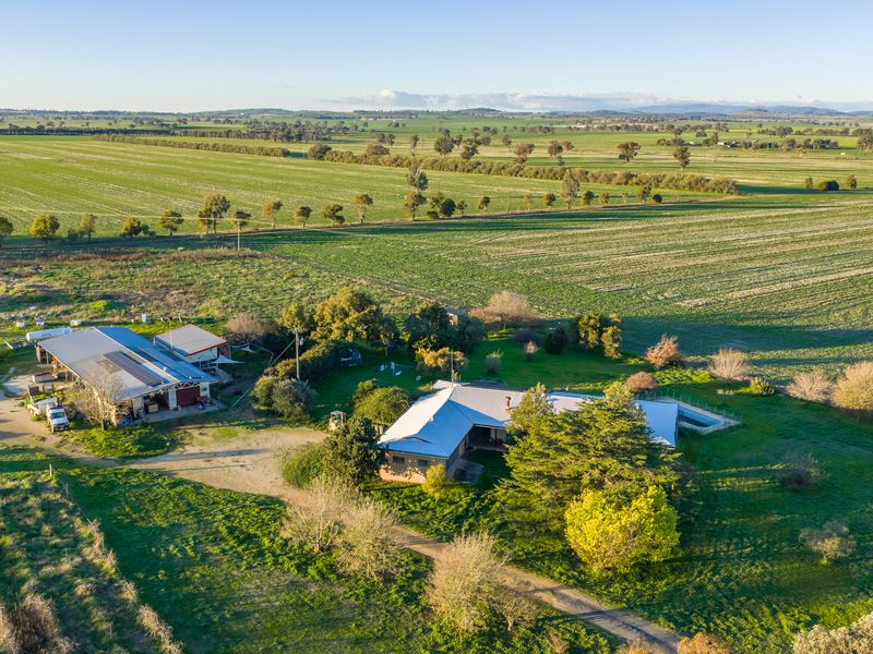 752 Longs Corner Road, Canowindra