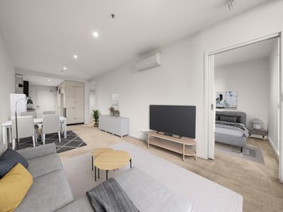 213 / 15-21 Harrow Street, Box Hill