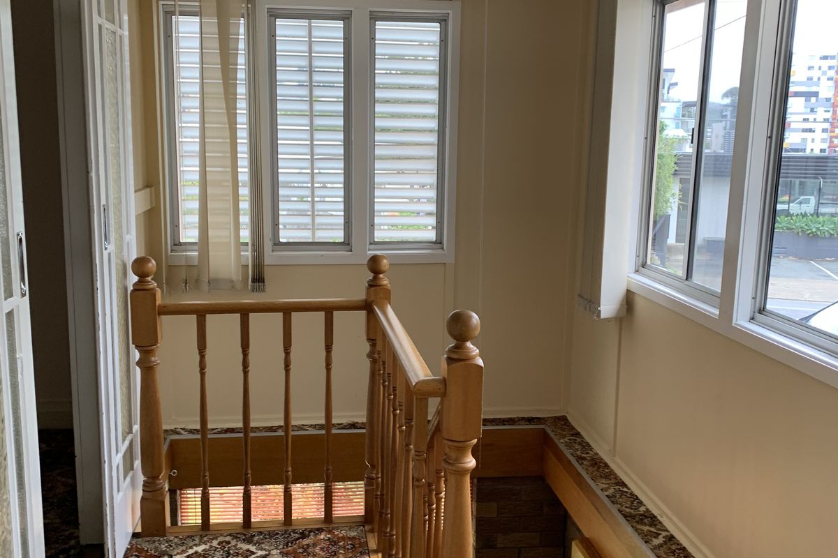 432 Montague Road, West End