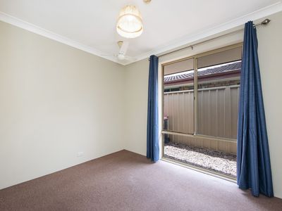 8 / 7 Sepia Court, Rockingham