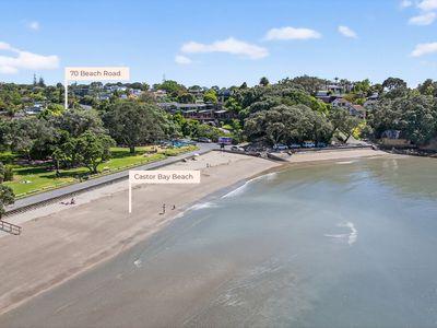 70 Beach Road, Castor Bay