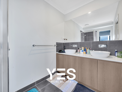 33 Inglewood Drive, Werribee