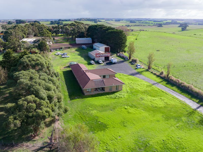 191193 Hopkins Highway, Warrnambool Roberts One Real Estate