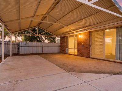 8B Siberia Close, Hannans
