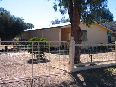 74 PLAYNE STREET, Heathcote