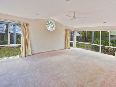 14 Glenfields Boulevard, Mountain Creek
