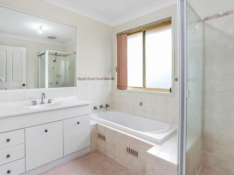 175 Glenwood Park Drive, Glenwood