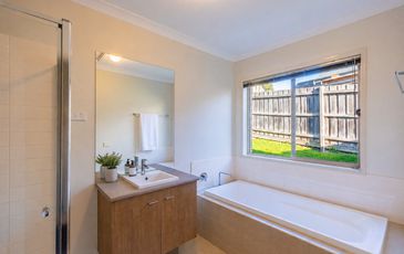 45 Grange Circuit, Beaconsfield