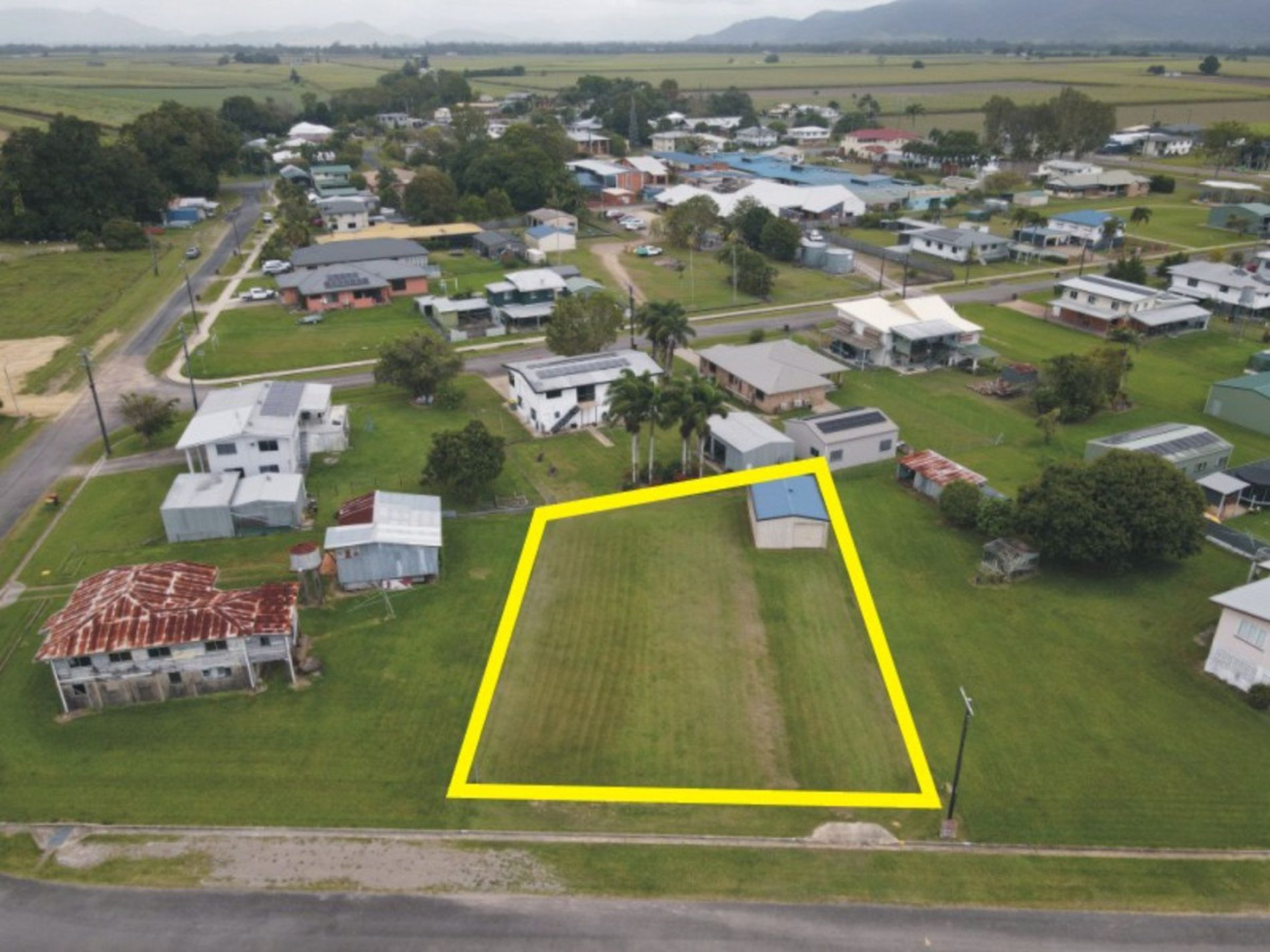26 WALLIS STREET, Trebonne