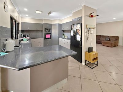 7B SERENITY COURT, Tolga