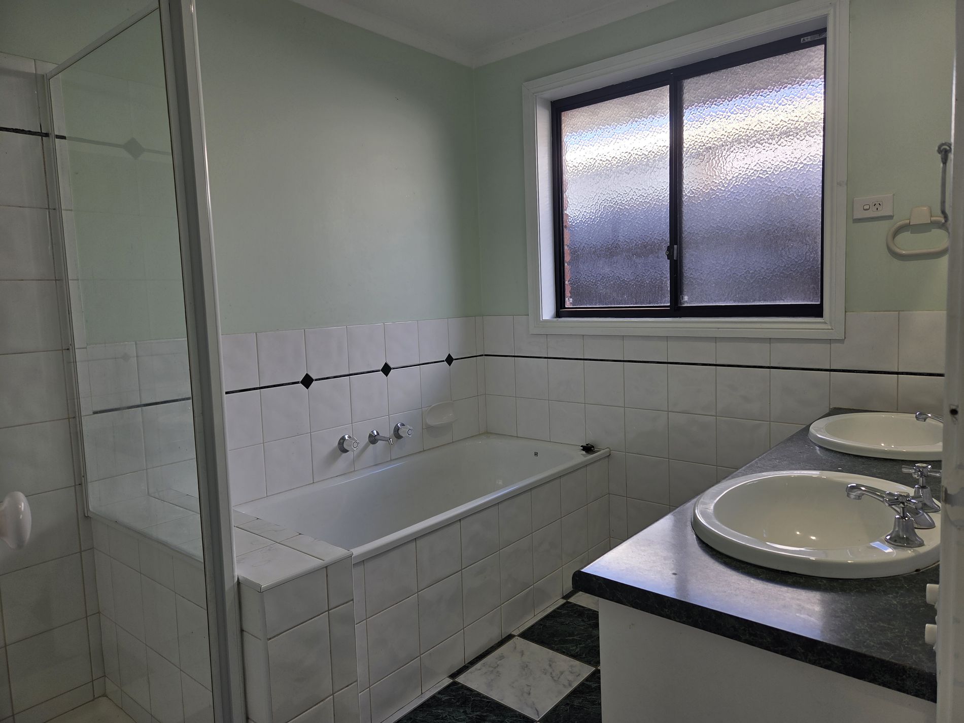 19 Gazley Court, Altona Meadows