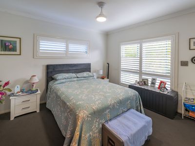 13 Honeyeater Way, Coffs Harbour