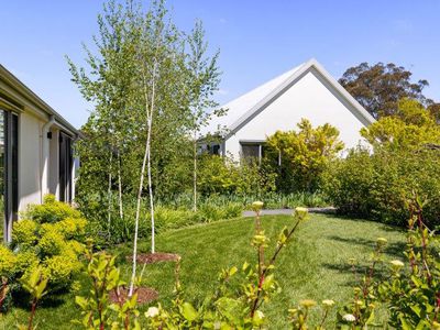 44 Manorina Way, Macedon