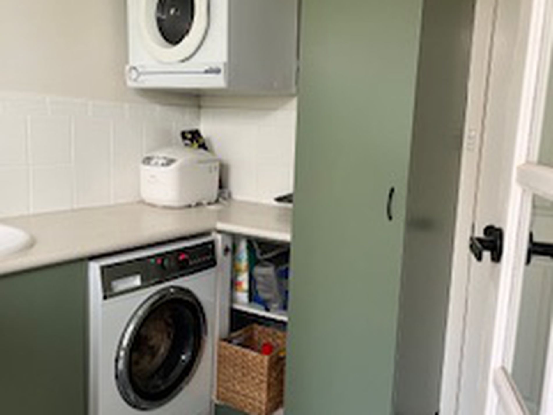 62A Warrawong Street, Kooringal