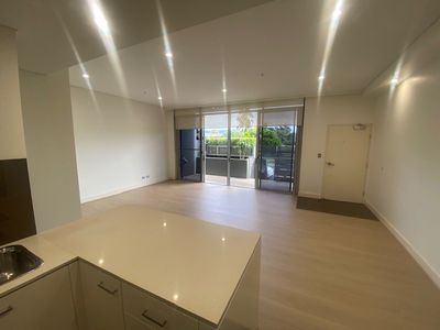 12 / 2-12 Young Street, Wollongong