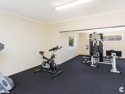 13 / 169 Great Eastern Highway, Belmont