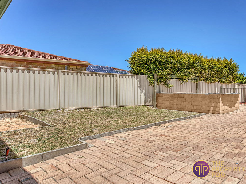 33 Redheart Drive, Thornlie