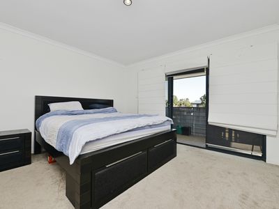 1 / 179 Leake Street, Belmont